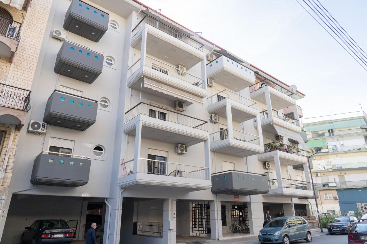 The Whole Packet C5 Center With Parking Apartment Лариса Екстериор снимка